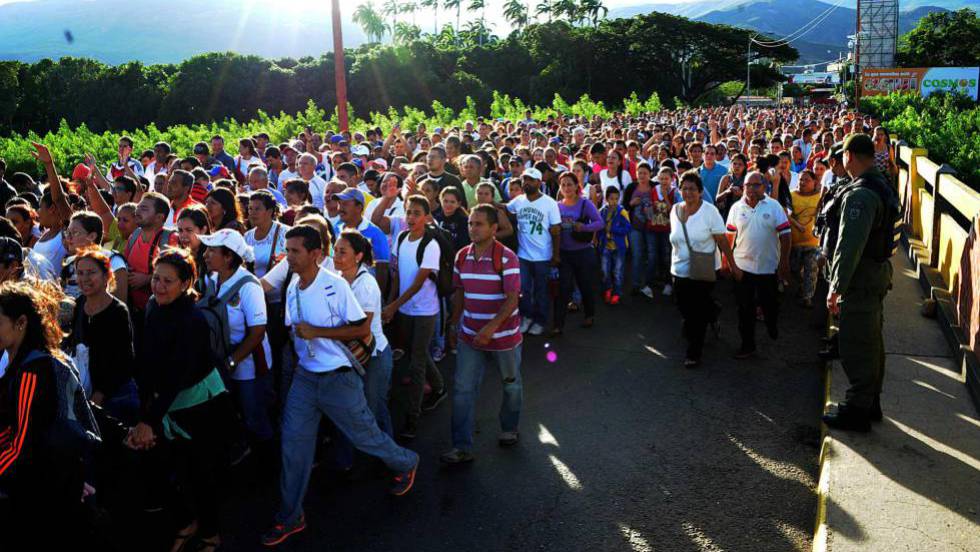 Resultado de imagen para salir de venezuela